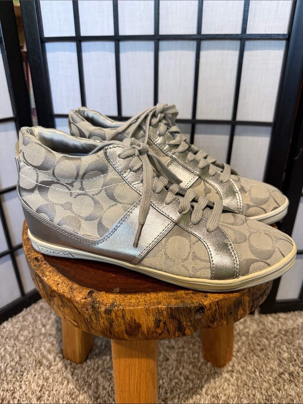 Coach Finch Silver Signature LOGO High-Top Sneakers EUC 8